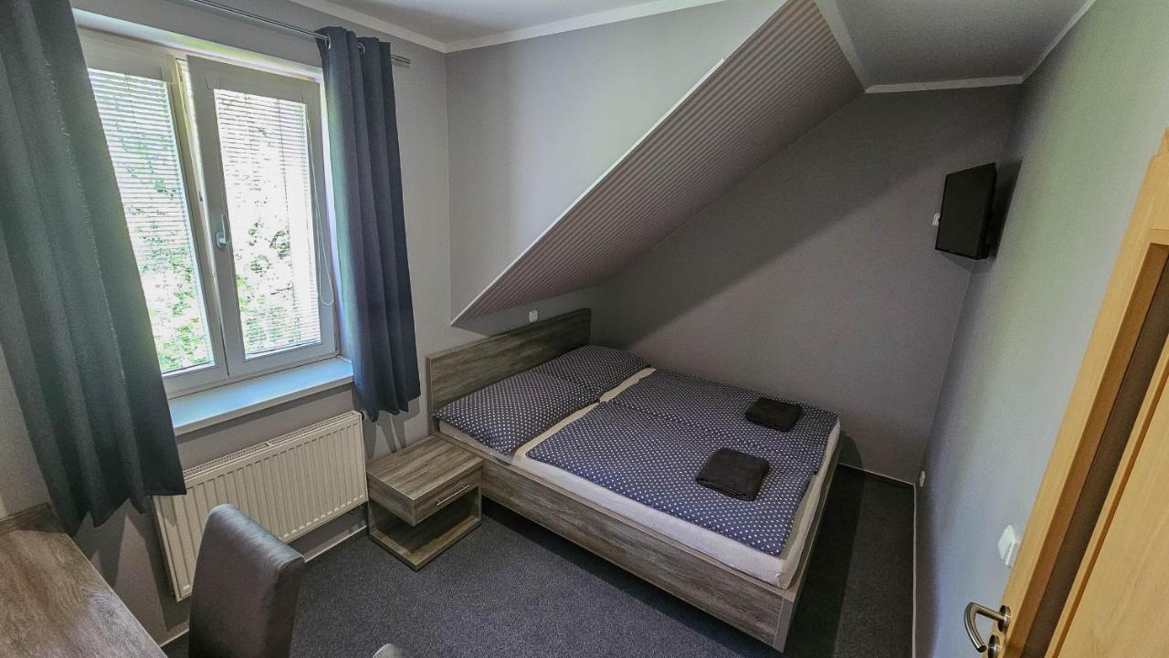 Almond Hotel Teplice Exterior foto