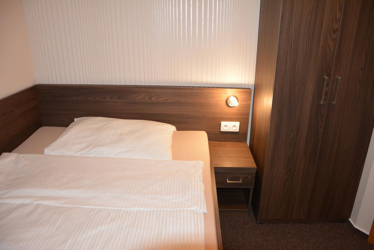 Almond Hotel Teplice Exterior foto