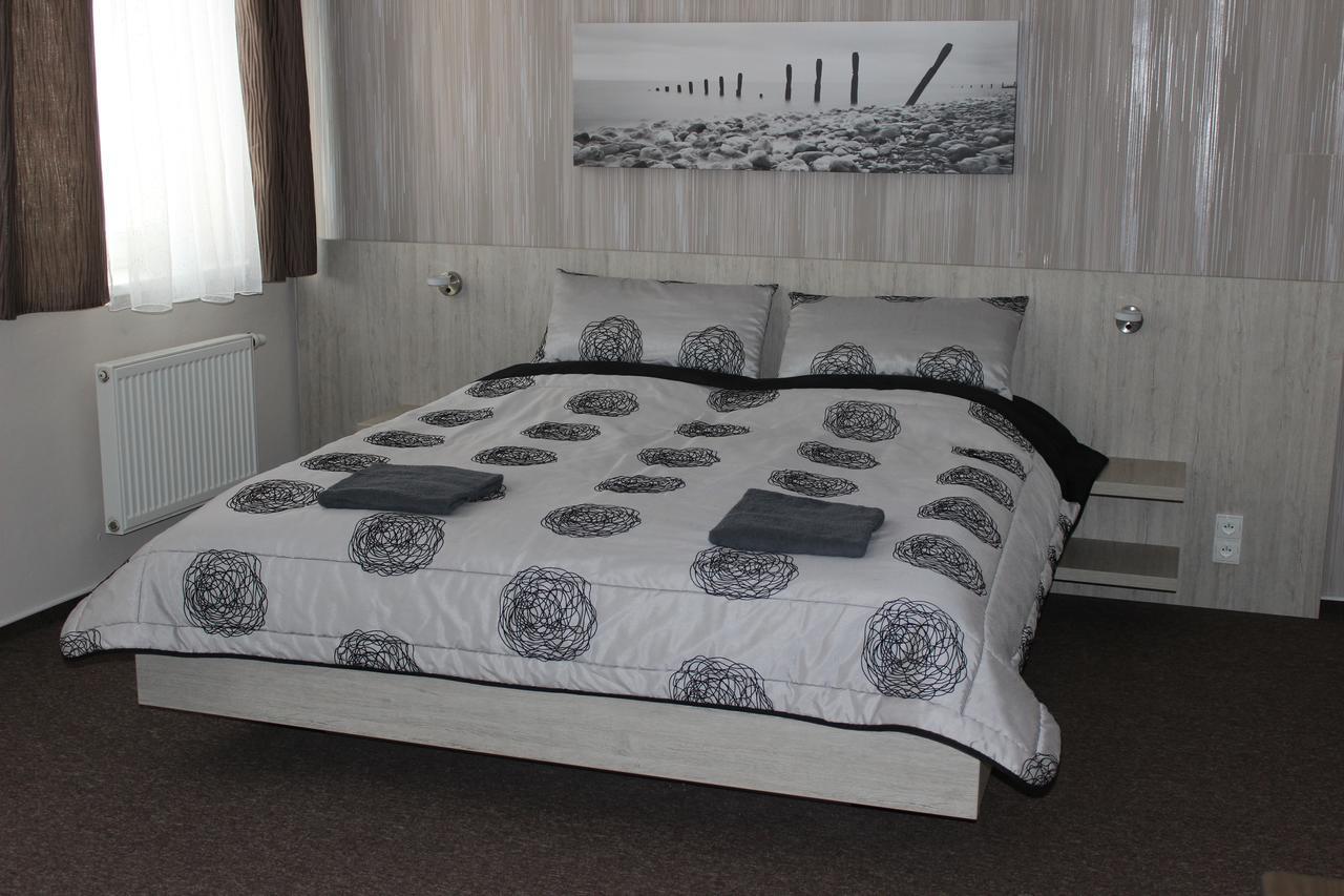 Almond Hotel Teplice Exterior foto
