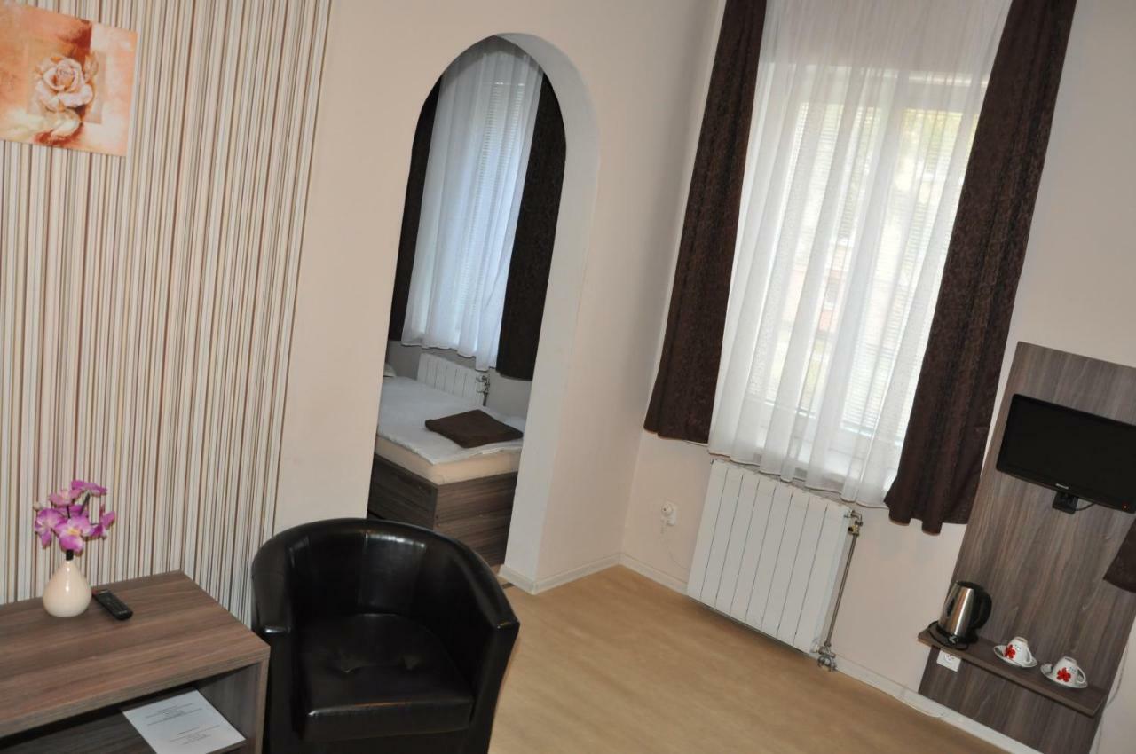 Almond Hotel Teplice Exterior foto